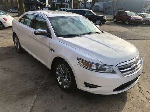 2011 FORD TAURUS LIMITED **WOW** MUST SEE! - cars & trucks - by... for sale in Holly, MI
