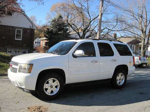 2007 Chevrolet Tahoe LT 4X4 3RD ROW DVD RECENT TIRES RUNS AND DRIVES G for sale in Ossining, NY