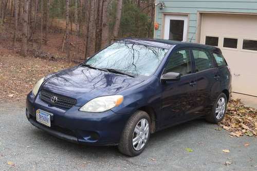2005 Toyota Matrix - cars & trucks - by owner - vehicle automotive... for sale in Charlottesville, VA