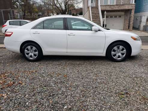 2009 TOYOTA CAMRY LE. - cars & trucks - by owner - vehicle... for sale in Fairview, NJ