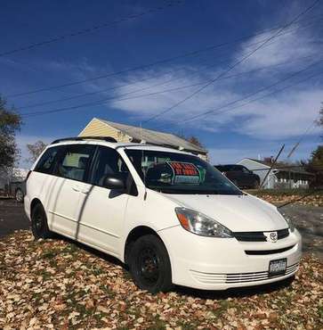 2004 Toyota Sienna - cars & trucks - by owner - vehicle automotive... for sale in Pleasant Valley, NY