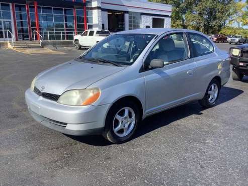 Deal! 2002 Toyota Echo! Affordable! - cars & trucks - by dealer -... for sale in Ortonville, MI