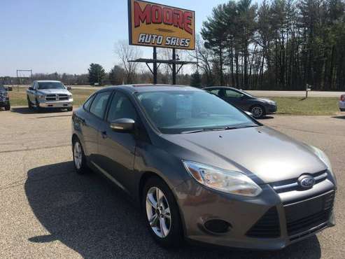 SHARP 2014 FORD FOCUS LOADED SE WITH LOW MILES & ONE OWNER - cars & for sale in Howard City, MI