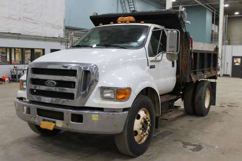 2005 Ford F750 XL Super Duty Dump for sale in West Henrietta, NY