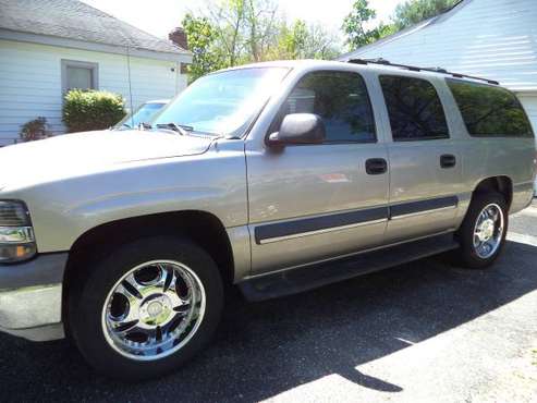 2003 chevy subn for sale in Bay Shore, NY