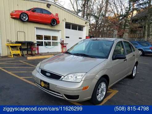 *** 2007 Ford Focus 4dr Sedan 125K 90 Day Warranty *** - cars &... for sale in Cape Cod, MA