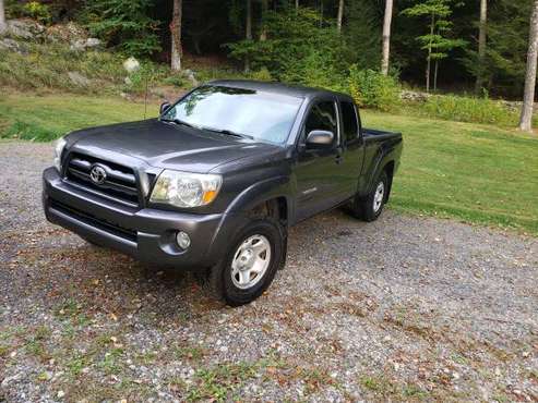 2011 Toyota Tacoma V6 SR5 for sale in New Milford, CT