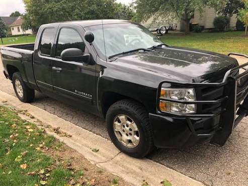 2010 Chevy Silverado - cars & trucks - by owner - vehicle automotive... for sale in Holt, MI