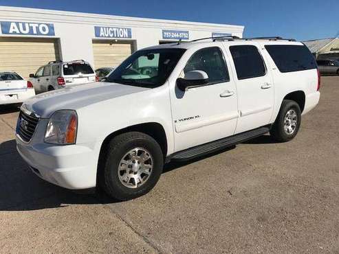 2007 GMC YUKON XL 4WD OPEN THANKSGIVING NAVY FEDERAL USAA - cars &... for sale in Norfolk, VA