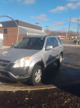 2002 Honda CR-V 4x4 - cars & trucks - by owner - vehicle automotive... for sale in Indianapolis, IN