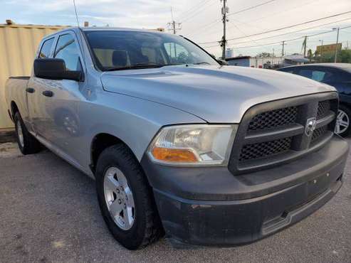 Dodge ram 2012 automatic - cars & trucks - by owner - vehicle... for sale in TAMPA, FL
