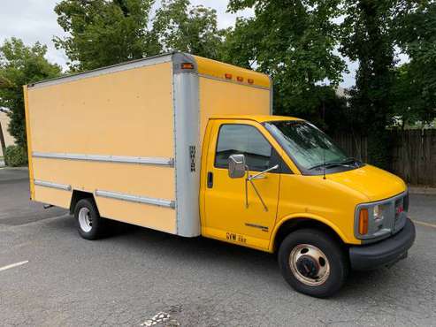 1999 GMC 3500 14 ft Box truck for sale in Red Bank, NJ