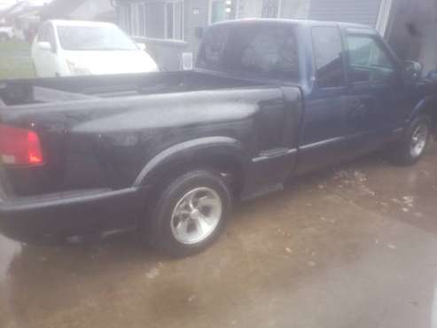 2001 S10 Xtreme, ext. Cab, head work, receipts, paint, low 149k... for sale in Englewood, OH