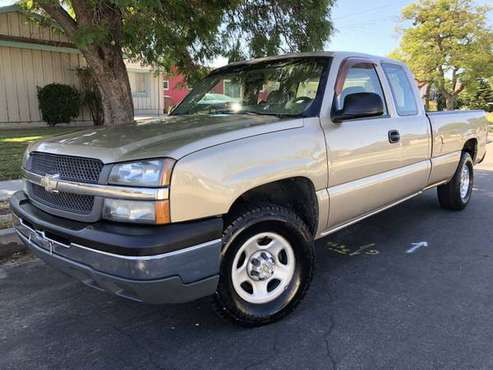 Chevy Silverado 4X4 2004 clean title low miles 162.000 long bed for sale in Fullerton, CA
