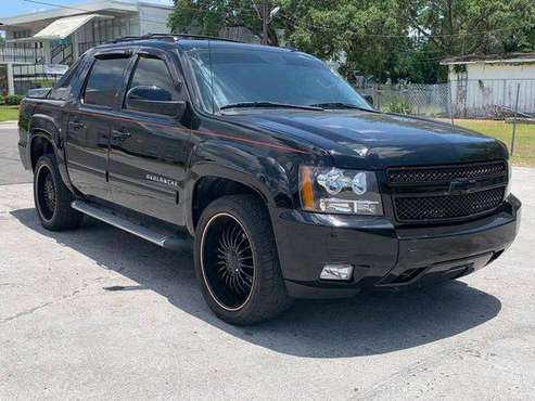 2012 Chevrolet Chevy Avalanche LT 4x2 4dr Crew Cab Pickup 100% CREDIT for sale in TAMPA, FL