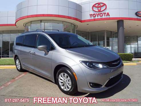2019 Chrysler Pacifica Touring L - Ask About Our Special Pricing! for sale in Hurst, TX