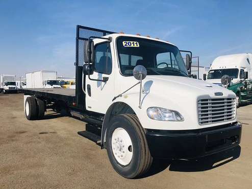2011 FREIGHTLINER M2-FLATBED - - by dealer - vehicle for sale in Bakersfield, CA