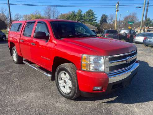 2007 CHEVROLET SILVERADO 1500 4X4 - cars & trucks - by dealer -... for sale in Indianapolis, IN