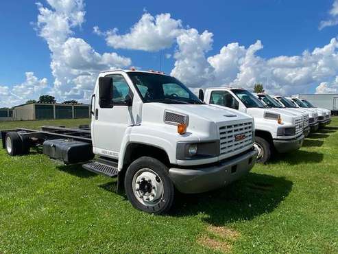 2005 GMC C5500 Cab & Chassis ***AUTOMATIC TRANS*** - cars & trucks -... for sale in Swartz Creek,MI, OH