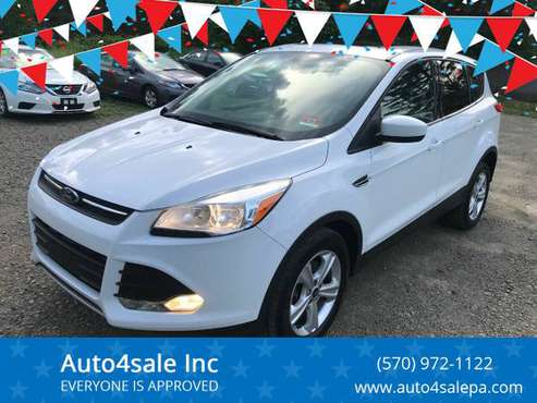 2014 Ford Escape SE AWD, PANA ROOF, WARRANTY. - cars & trucks - by... for sale in Mount Pocono, PA