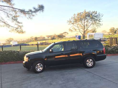 2014 LT Suburban fully loaded, súper quiet drive smooth - cars &... for sale in La Jolla, CA
