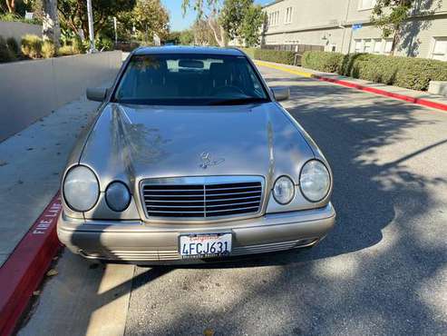 1999 MERCEDES-BENZ E320 - cars & trucks - by owner - vehicle... for sale in Playa Vista, CA