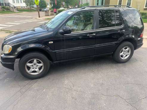 2000 Mercedes Benz ml320 - cars & trucks - by dealer - vehicle... for sale in Oregon, WI