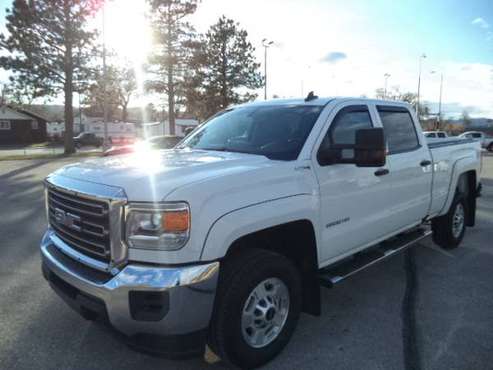 2016 GMC Sierra 2500HD Crew Cab 6.0L V8 4x4, low miles - cars &... for sale in Sturgis, SD