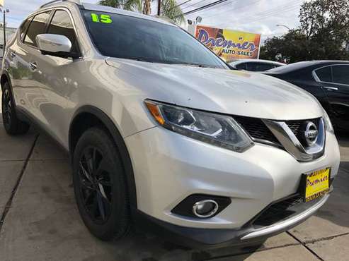 15 Nissan Rogue SL 4WD, Leather, NAV, Panorama Roof, Must see/Drive... for sale in Visalia, CA