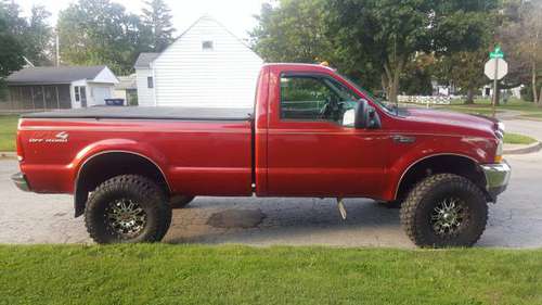 2002 Ford f-250, 4×4 ,37" tires for sale in Toledo, OH