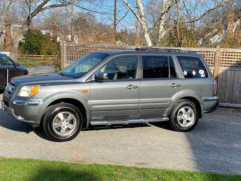 2008 Honda Pilot - cars & trucks - by owner - vehicle automotive sale for sale in Reading, MA