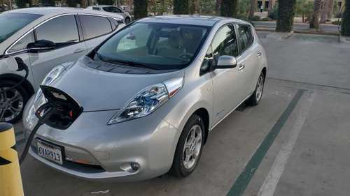 2011 Nissan Leaf SV - cars & trucks - by owner - vehicle automotive... for sale in Palm Desert , CA