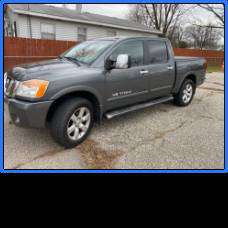 2008 Nissan Titan LE Crew Cab - cars & trucks - by owner - vehicle... for sale in Wyoming , MI