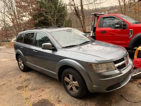 2009 Dodge Journey sxt - cars & trucks - by owner - vehicle... for sale in Pgh, PA