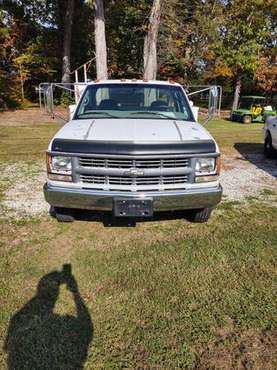 2000 CHEVY 3500 UTILTY BODY DUALLY - cars & trucks - by dealer -... for sale in Greensboro, NC