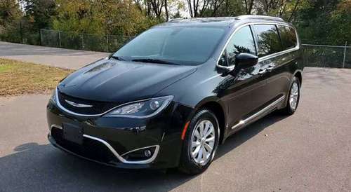 2019 Chrysler Pacifica Touring L with 39K miles. 90 Day Warranty! -... for sale in Jordan, MN