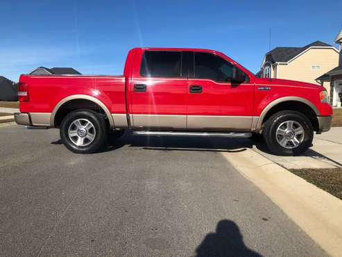 2004 FORD F150 LARIAT 4X2, 5.4L V8 - cars & trucks - by owner -... for sale in Fayetteville, NC