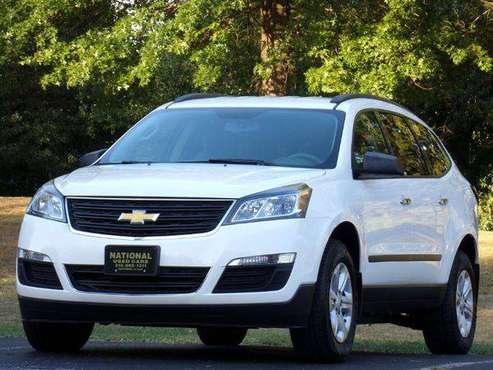2014 Chevrolet Chevy Traverse LS FWD w/PDC for sale in Cleveland, OH