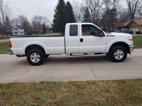 2012 Ford F-250 Super Duty extended cab 4X4 XLT 8'BED Southern Truck... for sale in Clinton Township, MI