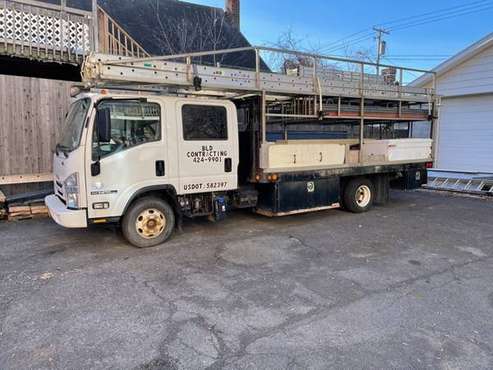 2017 Isuzu truck for sale in Troy, NY