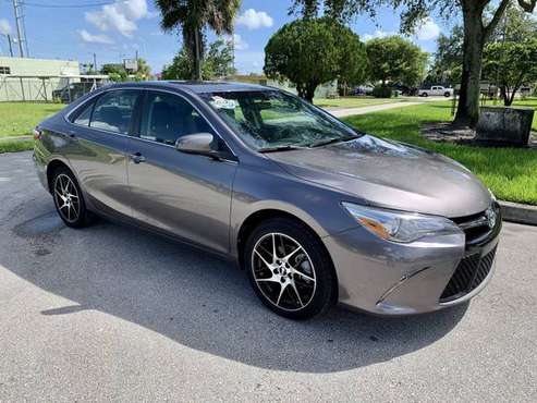 2017 TOYOTA CAMRY SE SEDAN - cars & trucks - by dealer - vehicle... for sale in Hollywood, FL