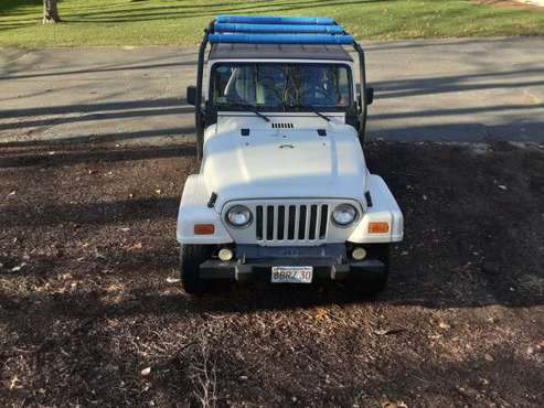JEEP WRANGLER SAHARA - cars & trucks - by owner - vehicle automotive... for sale in East Sandwich, MA