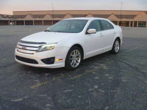 2011 Ford Fusion SEL AWD - cars & trucks - by owner - vehicle... for sale in Warren, MI