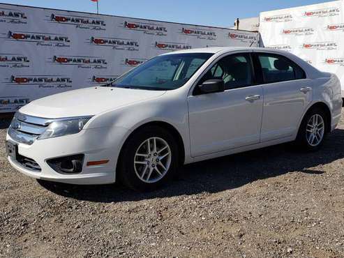 2011 Ford Fusion CURRENT SMOG - - by dealer - vehicle for sale in Hesperia, CA