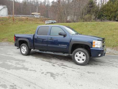 2010 Chevy Silverado 1500 Crew Cab - - by dealer for sale in Indiana, PA