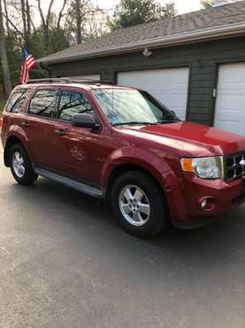 Ford Escape 2011 Auto AWD excellent condition - cars & trucks - by... for sale in Slocum, RI