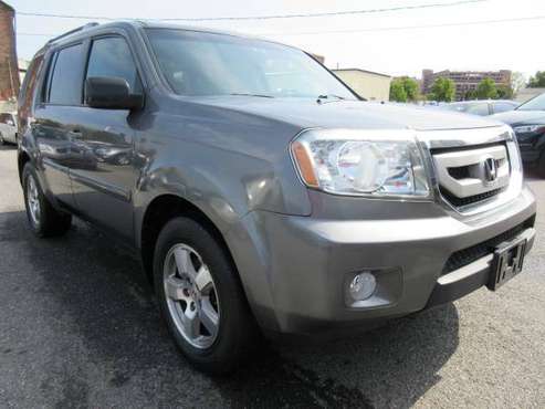 ** 2011 HONDA PILOT EX-L- LOADED! 3RD ROW! GUARANTEED FINANCE! for sale in Lancaster, PA
