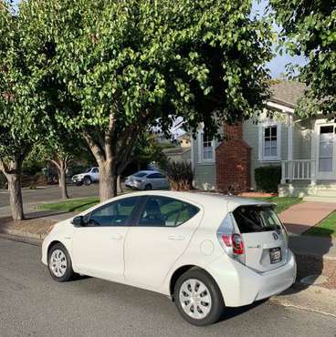 Prius C 2012 114k miles for sale in Petaluma , CA