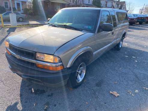 2000 Chevy s-10 - cars & trucks - by dealer - vehicle automotive sale for sale in HARRISBURG, PA