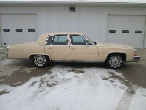 1988 CADILLAC BROUGHAM - - by dealer - vehicle for sale in Le Mars, IA